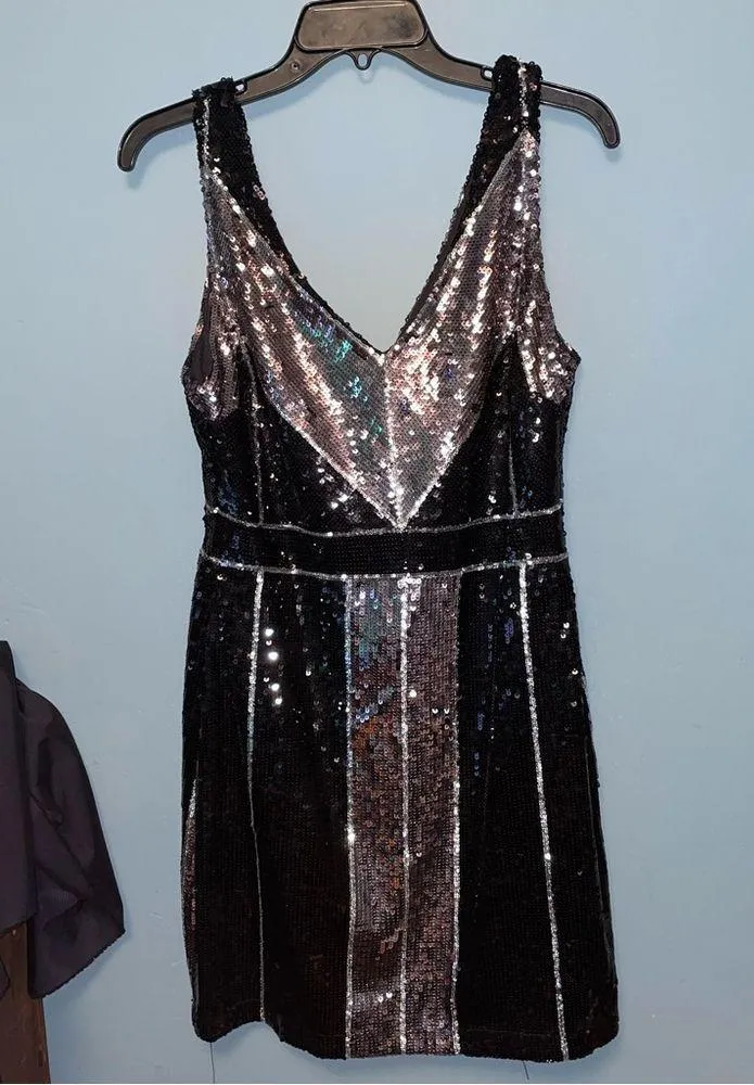B Darlin All Over Sequin Sheath Dress Size 11/12 - Image 2