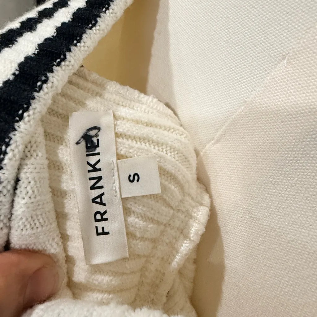 The Frankie Shop Off-the-Shoulder Cream Sweater with Black Trim - Image 6