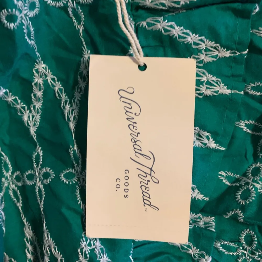 Universal Thread Green and White Blouse - Image 2