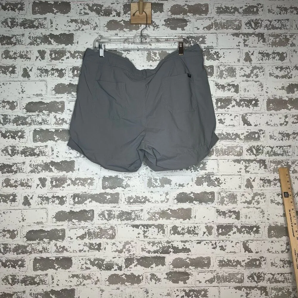 The north face | women gray shorts - Image 8