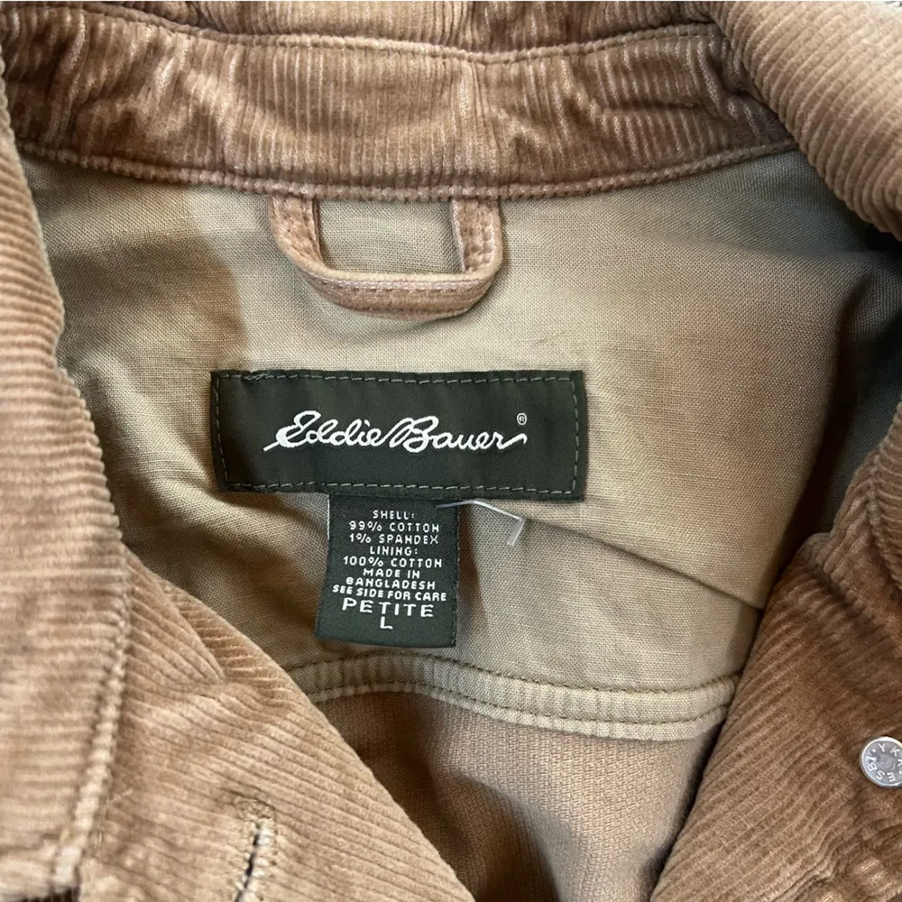 Eddie Bauer Women’s camel tan corduroy jacket. Sz petite large retro grunge coat - Image 10