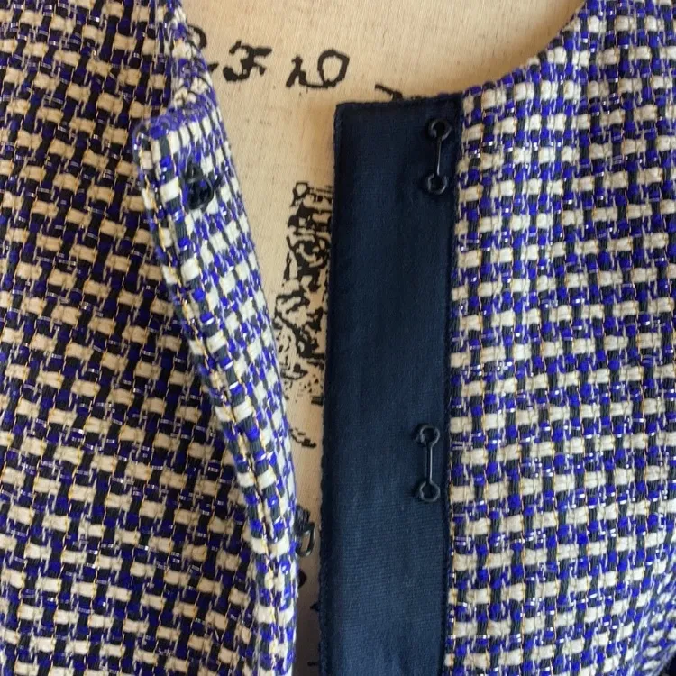 J. Crew Blue & White Tweed Women’s Silk Blend 3/4 Sleeve Cropped Blazer - Image 10