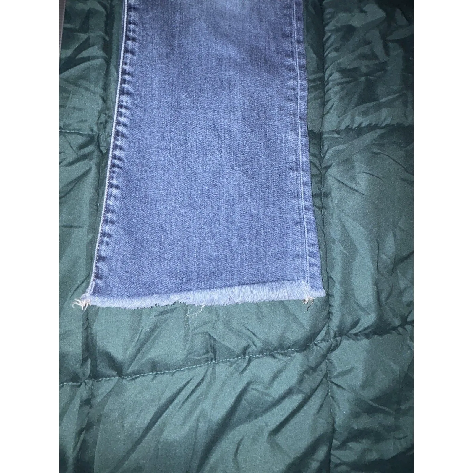 Madewell Jeans Women Kick Out Raw Hem Med Wash Faded  low Rise 29” - Image 9