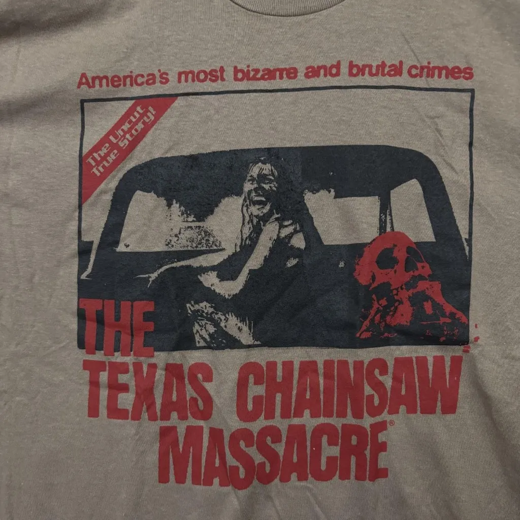 The Texas Chainsaw Massacre Poster Horror Movie T-shirt XL - Image 2