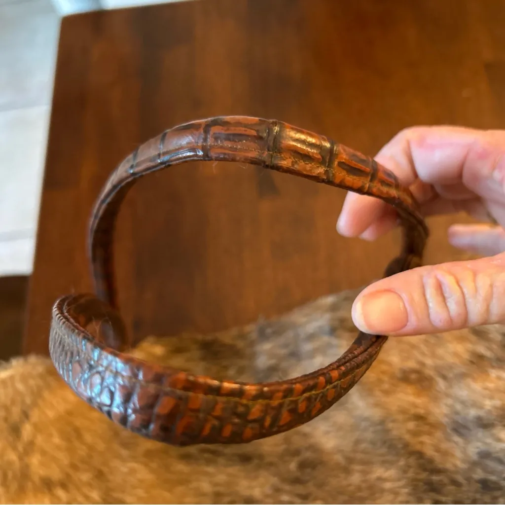 KurtMen Design Womens Tote Brindle Cow Hide With Croc Sides And Straps Brown EUC - Image 10