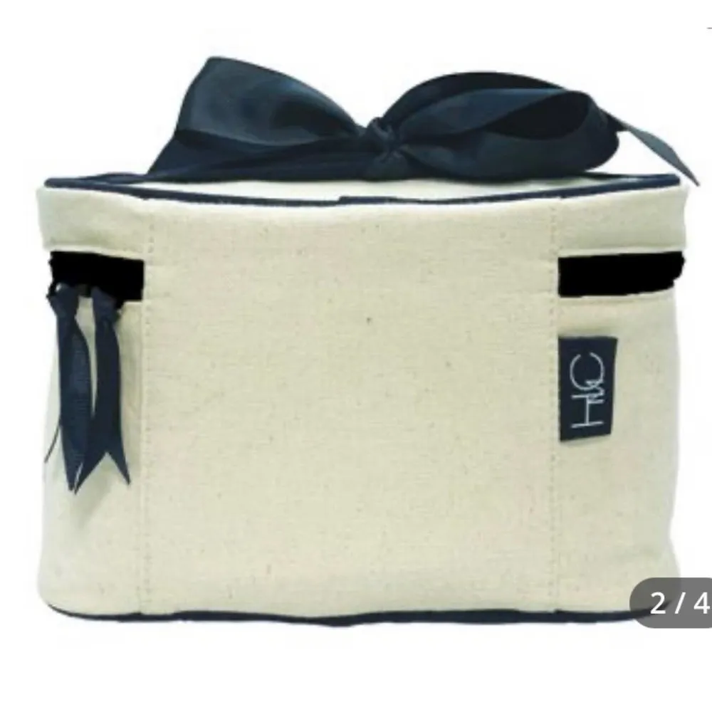 Hallmark Collectibles‎ Makeup Bag - Image 3