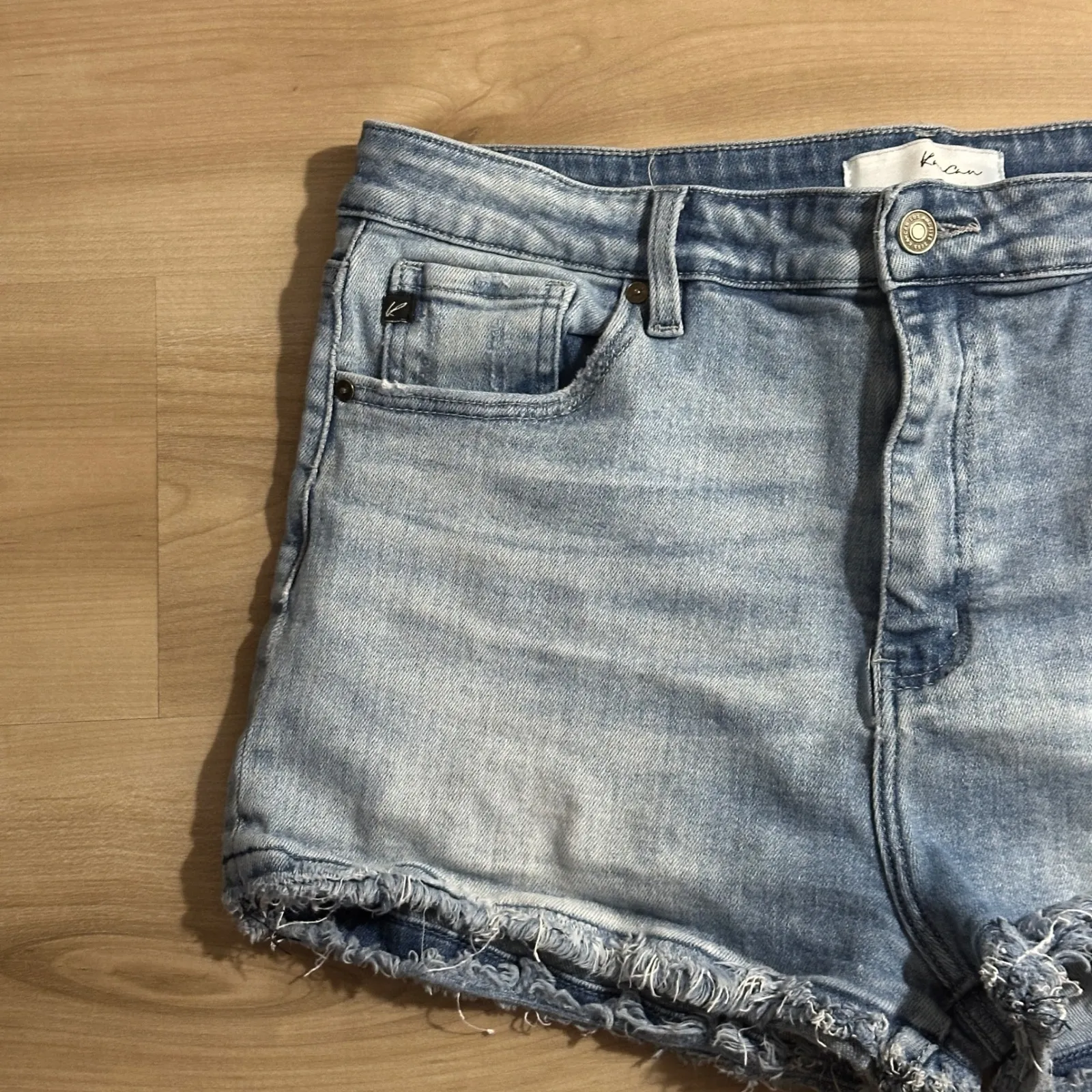 KanCan Denim Shorts Frayed Hem 33‎ Light Wash Blue Distressed Women's Casual - Image 3