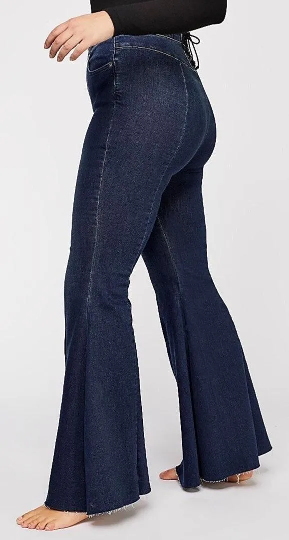 Super High Waist Lace Up Flare Jeans - Image 3