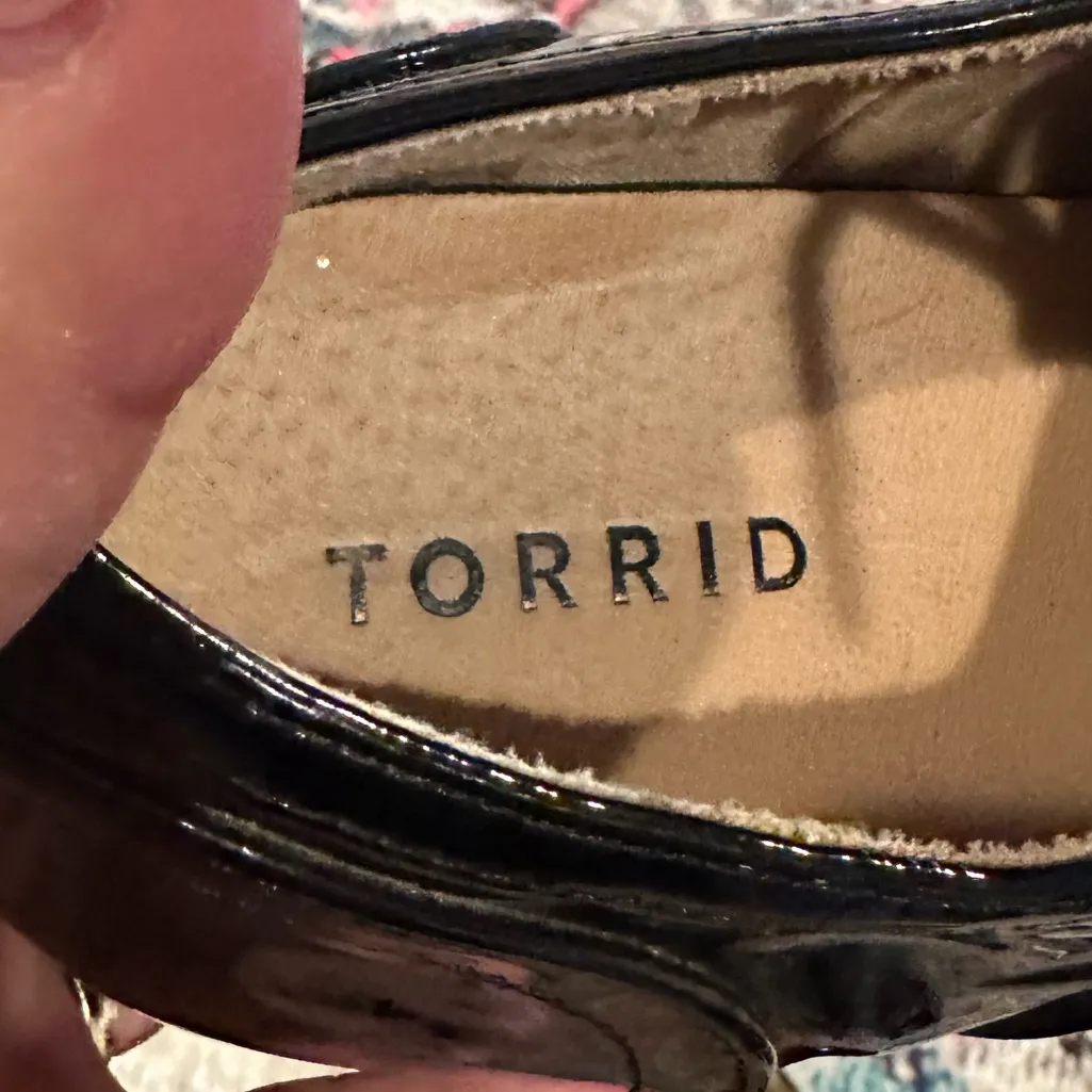 Torrid Patent Leather Glossy Laceup Black Oxford Platform Shoes 9.5 - Image 9