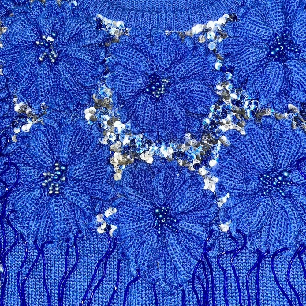 Vintage Priscilla Royal Blue Floral Sequins Beaded Fringe Acrylic Sweater Size XL - Image 4