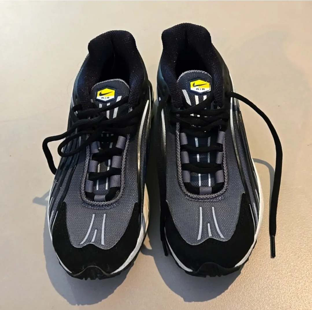 Nike Air Max Plus II 2 Black White Trainers Woman's Shoes Size 3.5Y - Image 2