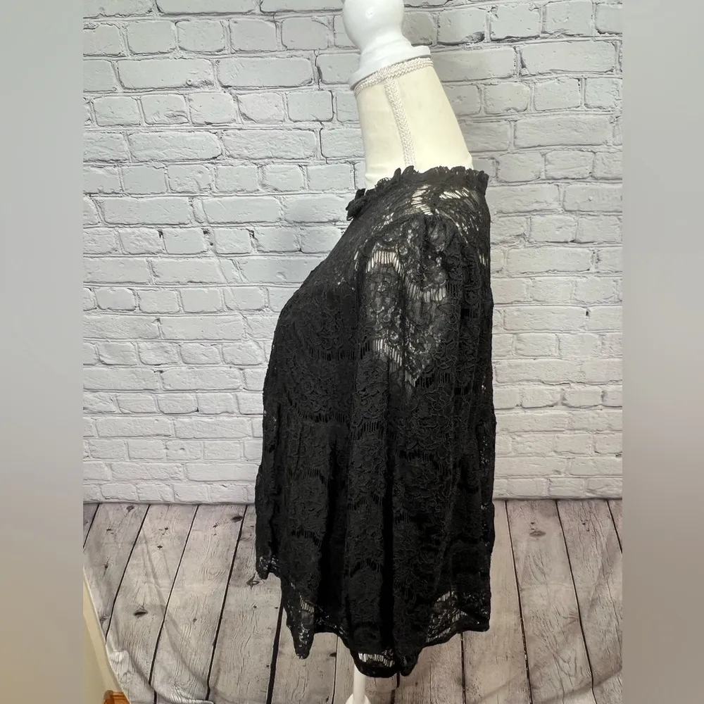 NWT Monteau Los Angeles black lace overlay top size xl - Image 8