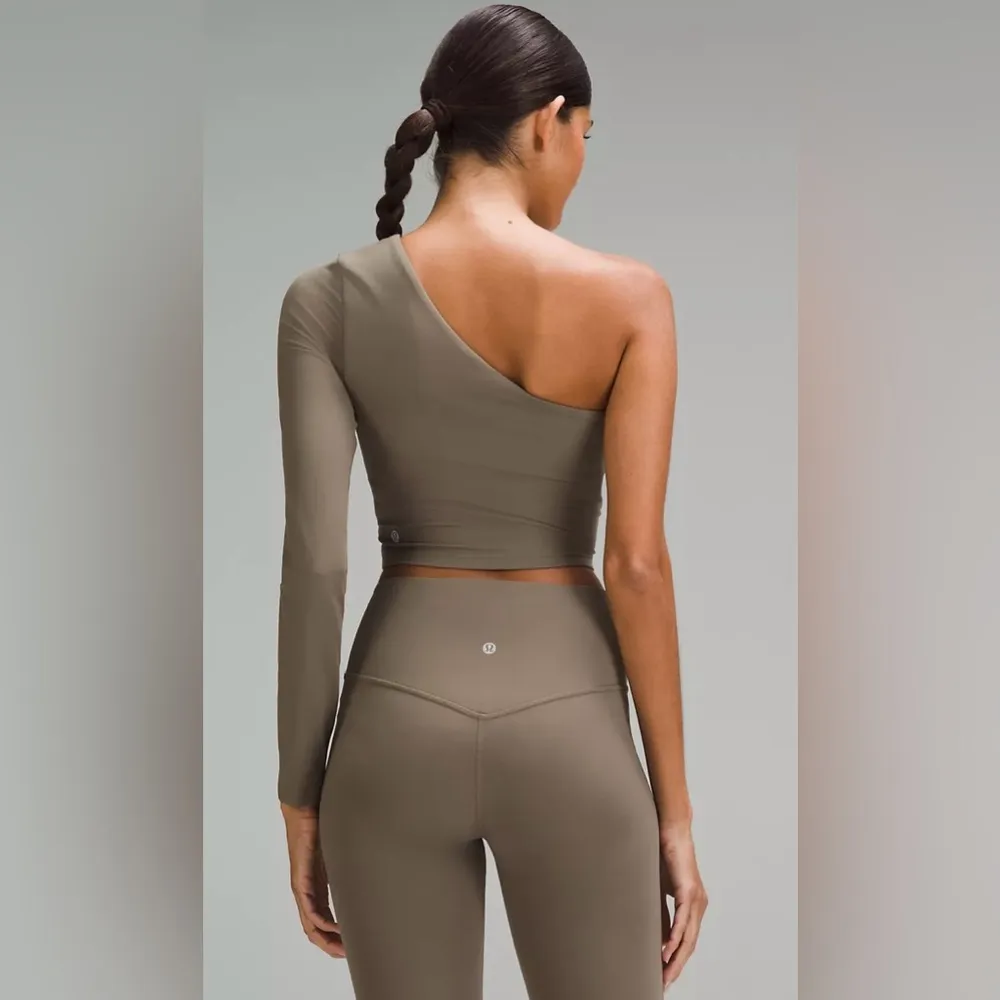 NWT Lululemon Align Asymmetric Long Sleeves Top Shirt Nomad Size 6 - Image 2