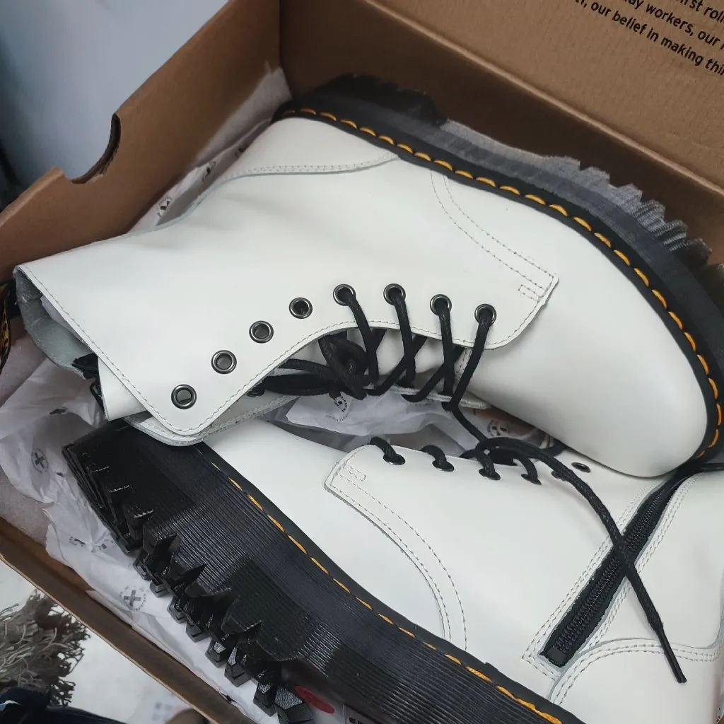 NEW Jadon Boot Dr. Martens size 9 M 10 W white - Image 2