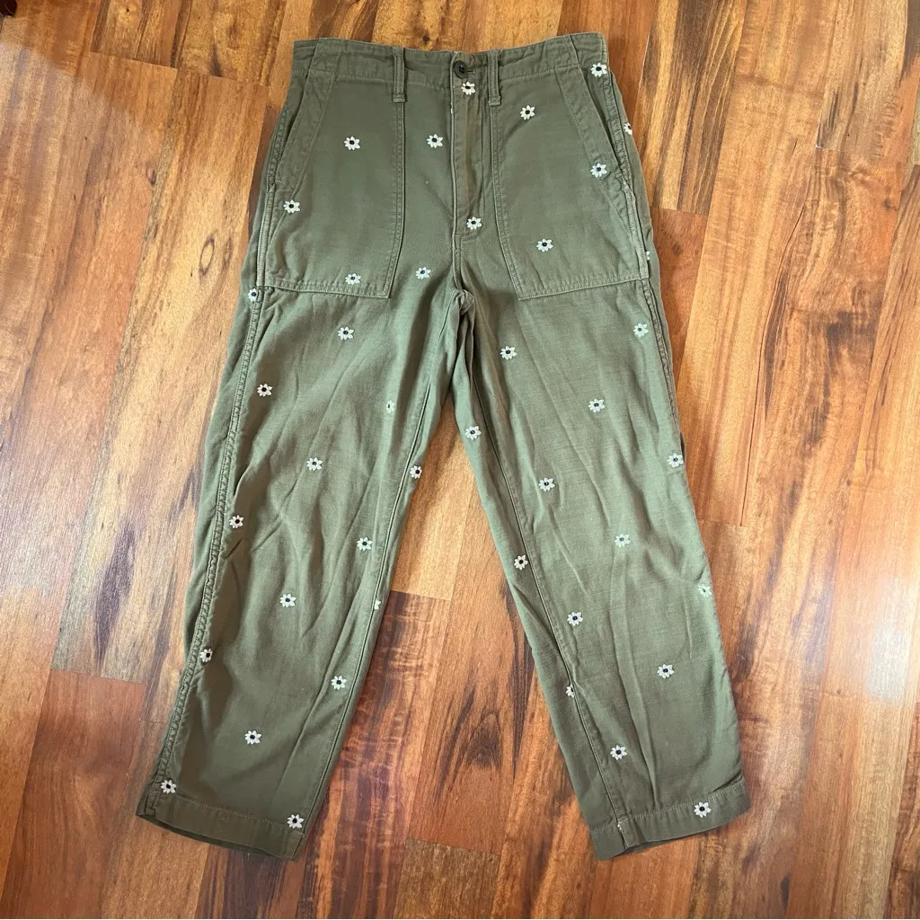 Madewell Griff Fatigue Pants in Daisy Floral Print - Image 4