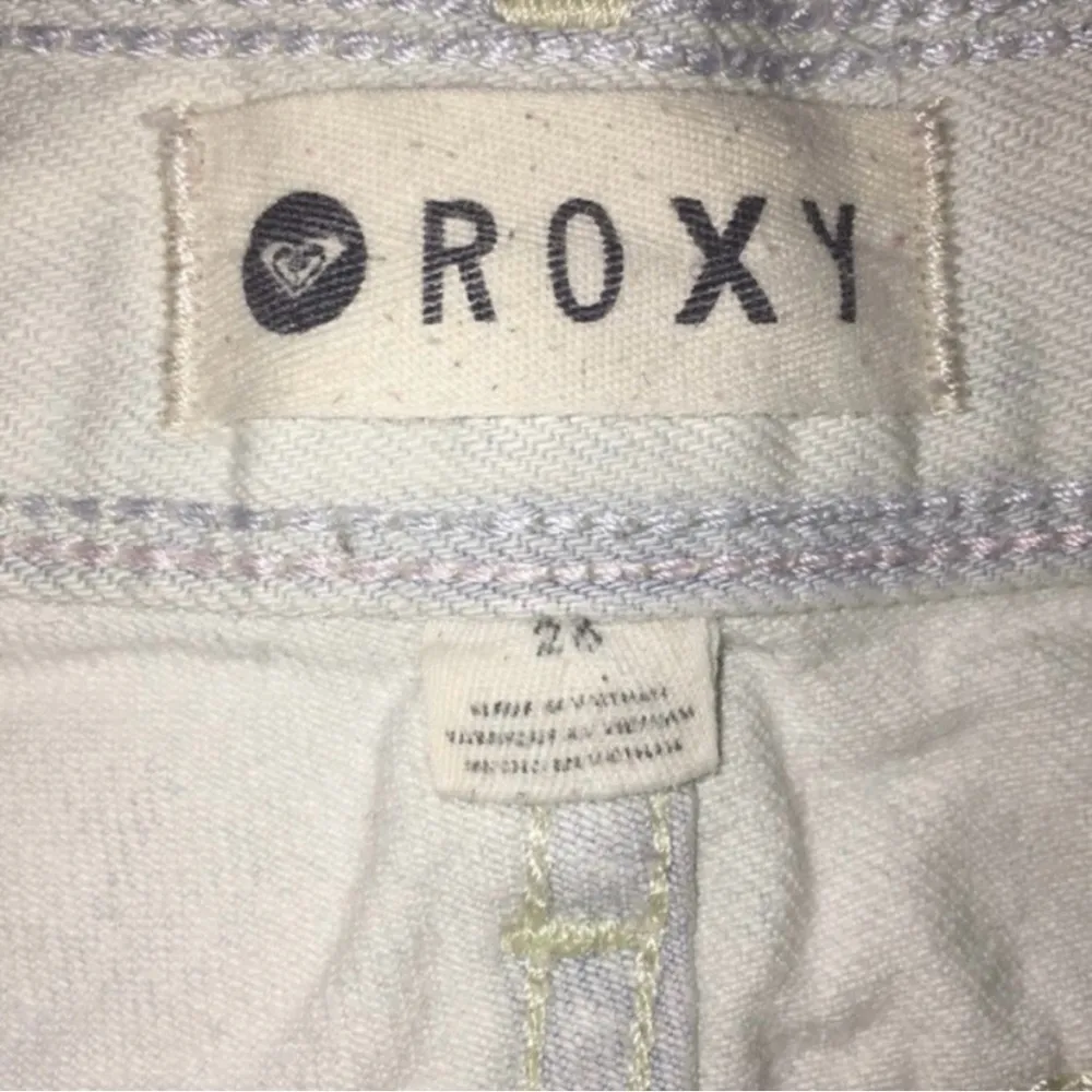 Vintage Y2K Roxy White Wash Denim Jean Shorts Size 26 - Image 3