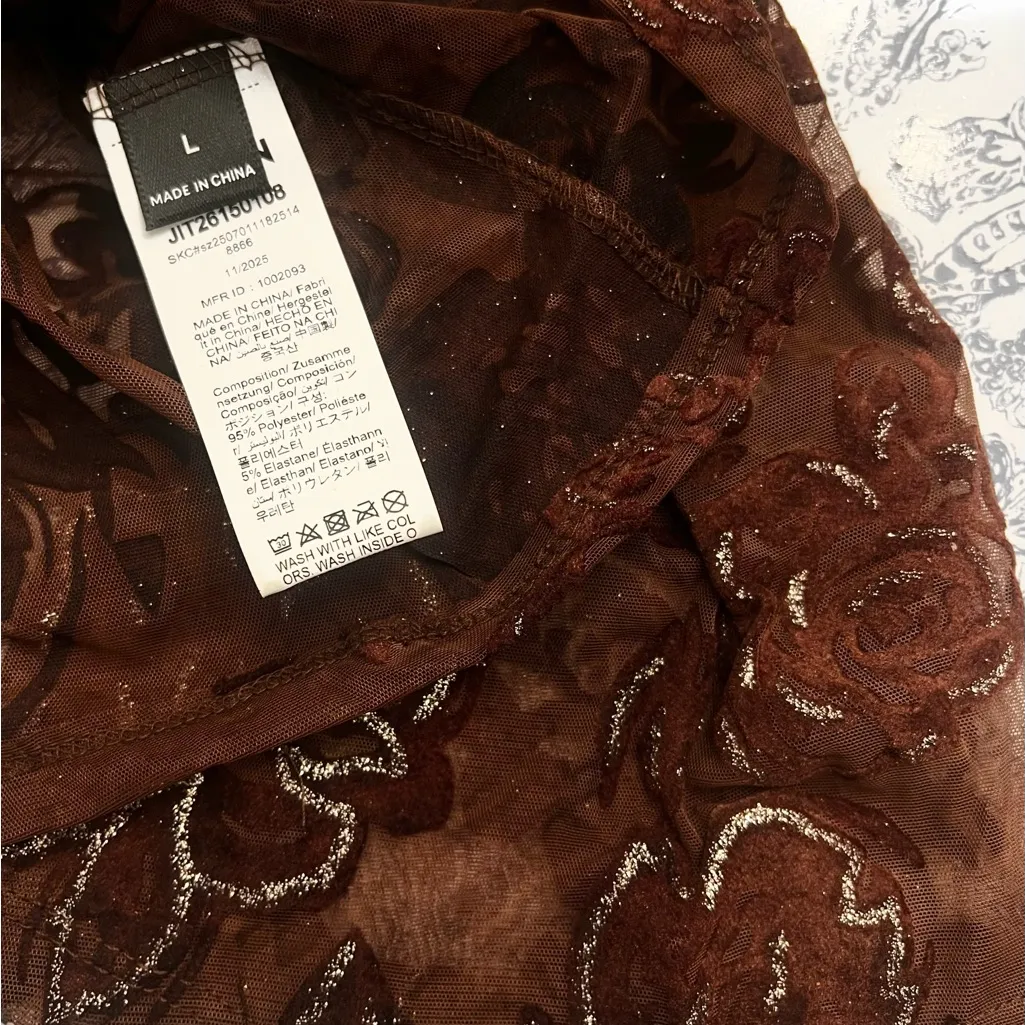 SHEIN BAE Women's Brown Long Sleeve Deep V-Neck Flocked/ Lace Top/ Brand New - Image 5