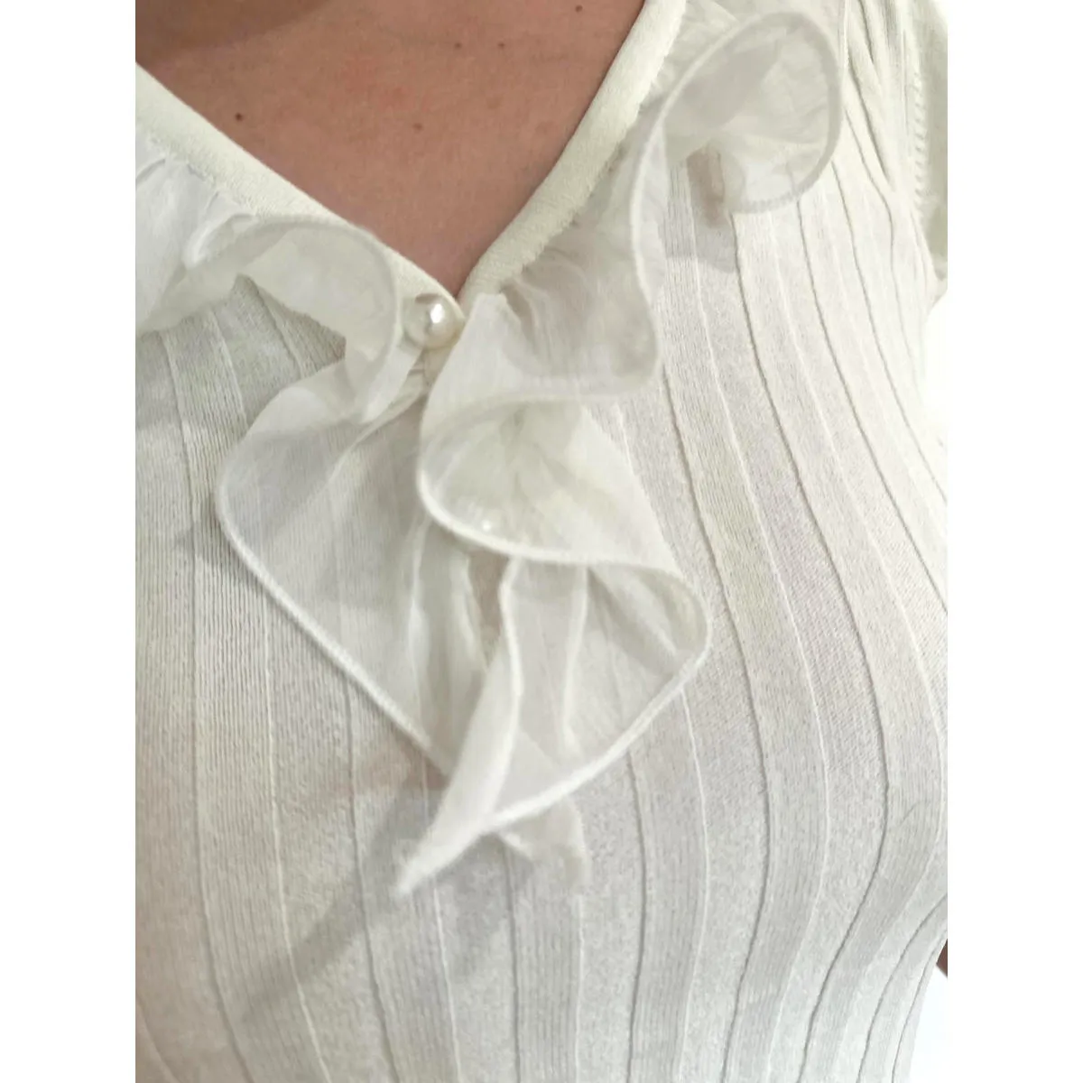 White Y2k Vintage Short Sleeve Frilly Top Size M - Image 3