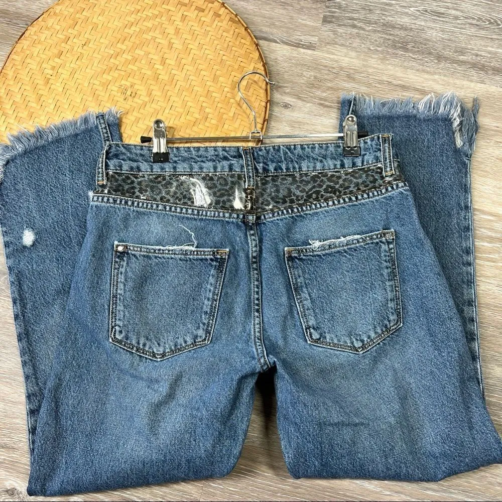 Zara boyfriend‎ jeans distressed frayed hem w/ leopard detail - Image 6