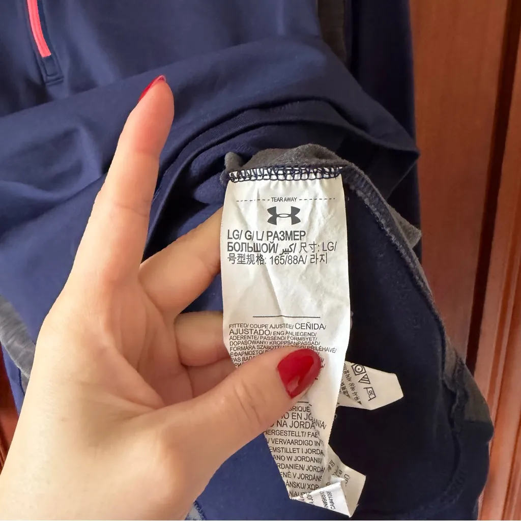 Under Armour  Navy Blue Half Zip Size Large - Image 4