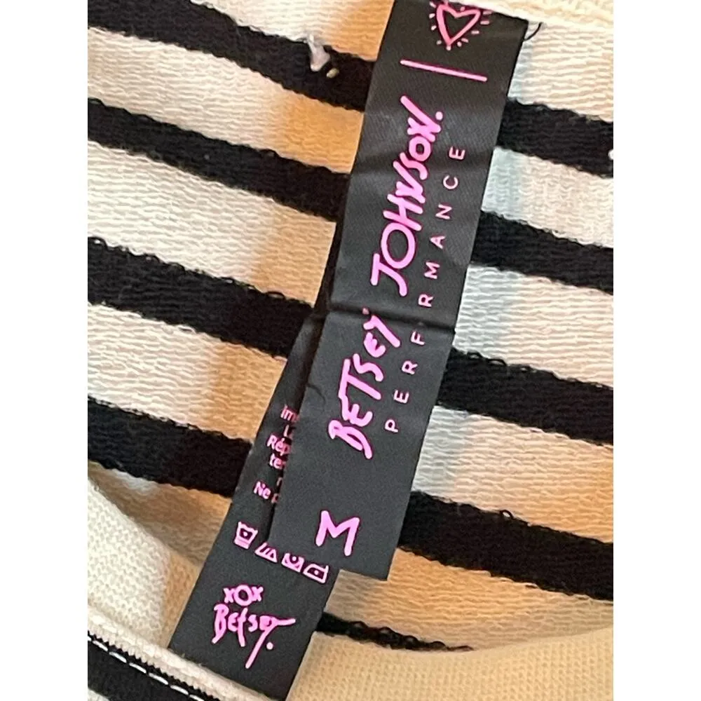 Betsey Johnson Performance Striped Lips Shirt size Medium NWOT - Image 8