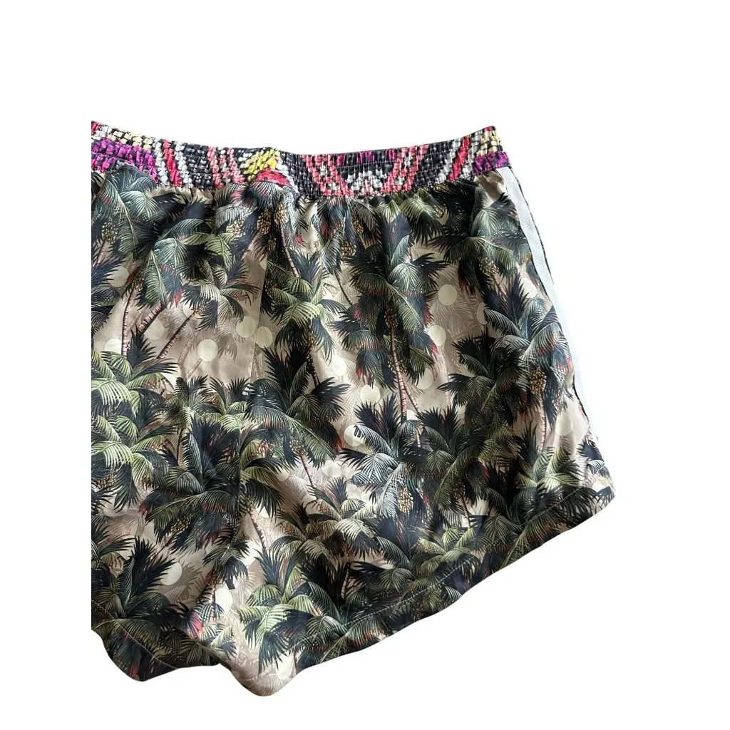 ADIDAS Women’s Tropical Print Workout Shorts Size Medium - Image 2
