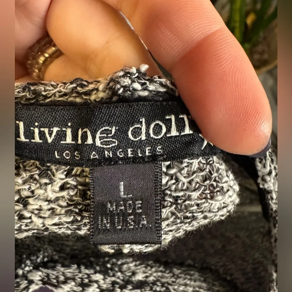 Hooded Pullover Sweater with Ruffle Trim - Image 5