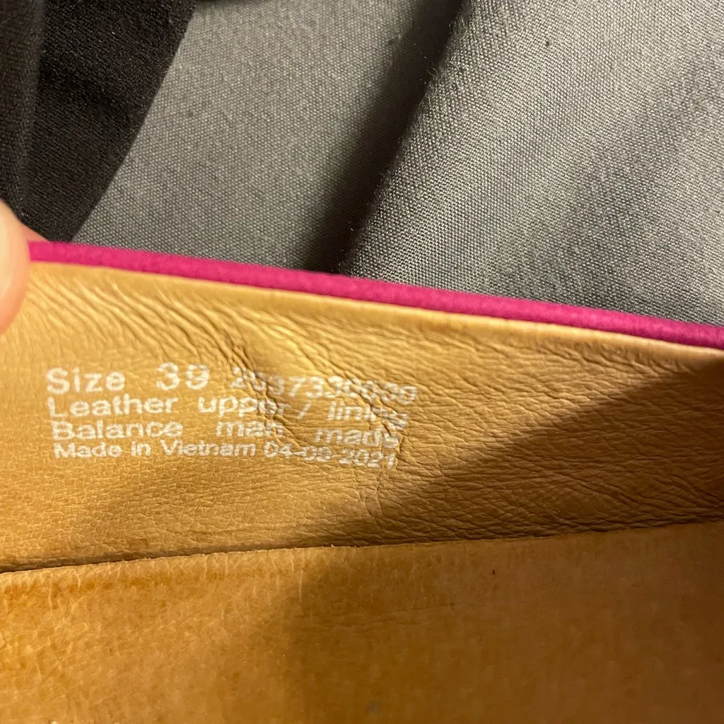 Dansko Fuchsia Lesley Espadrille Flats slip on shoes size 39/8 - Image 7