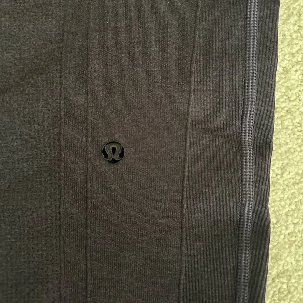 Lululemon Ebb to Street Seamless Ribbed Leggings Compressions Charcoal Size 8 - Image 10