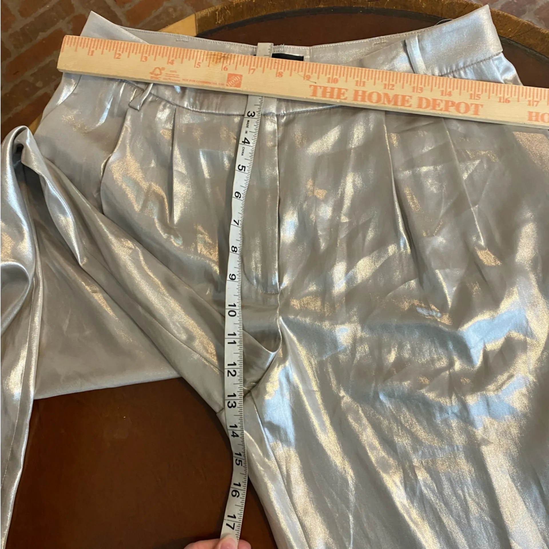 Donna Karan Pearl‎ Foil Pleated Metallic Oyster Wide Leg Pants size 8 old money - Image 8