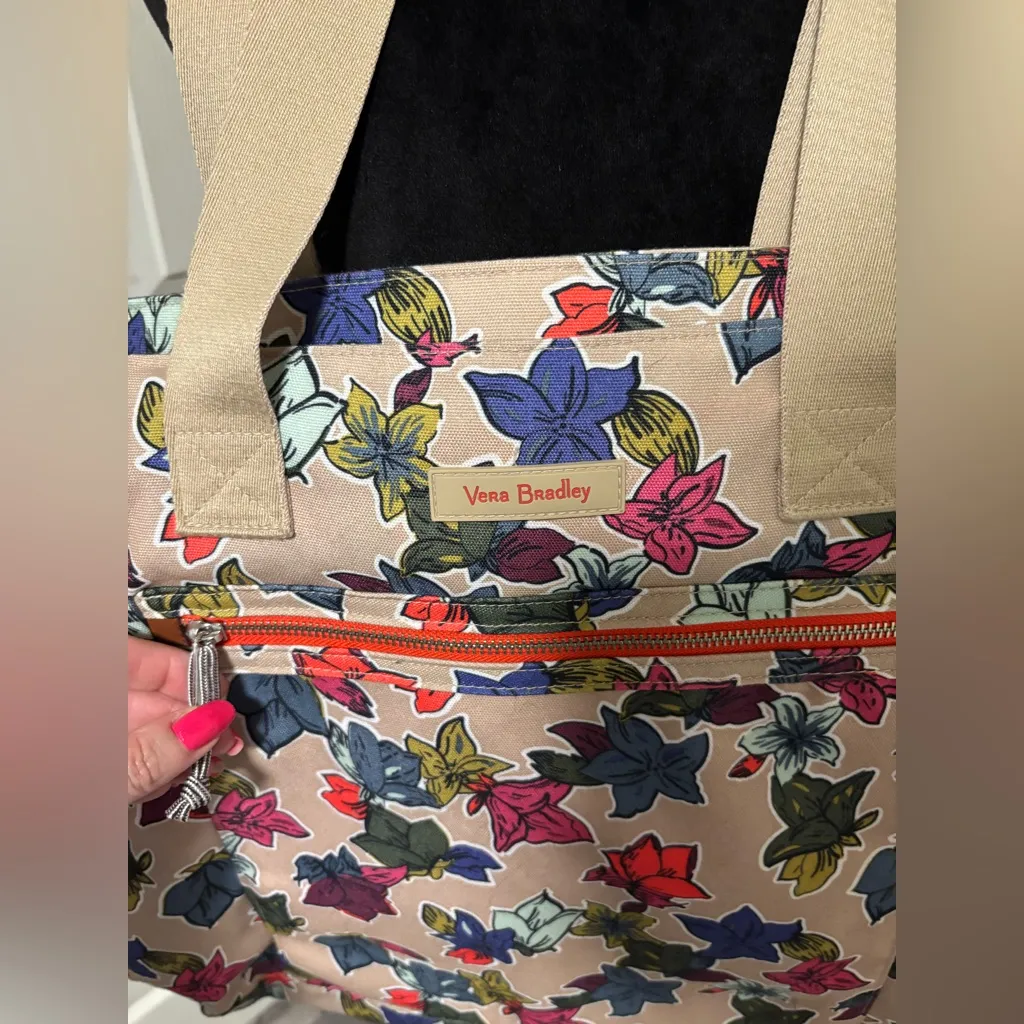 Vera Bradley Lighten Up Expandable Tote In Falling Flowers Neutral Pattern - Image 6