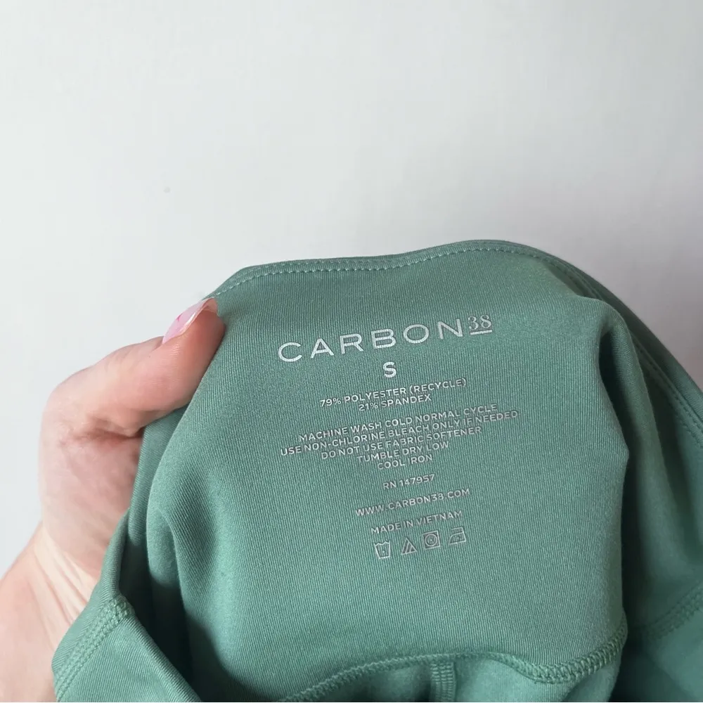 Carbon38 High Rise Cloud Compression Biker Shorts in Jade Green S - Image 7