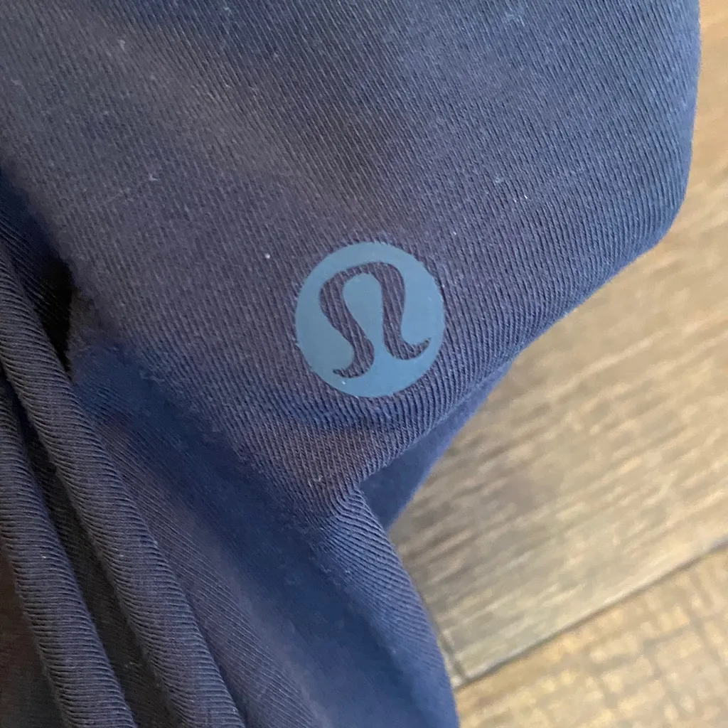 lululemon athletica Dark Blue Long Sleeve Top - Image 3
