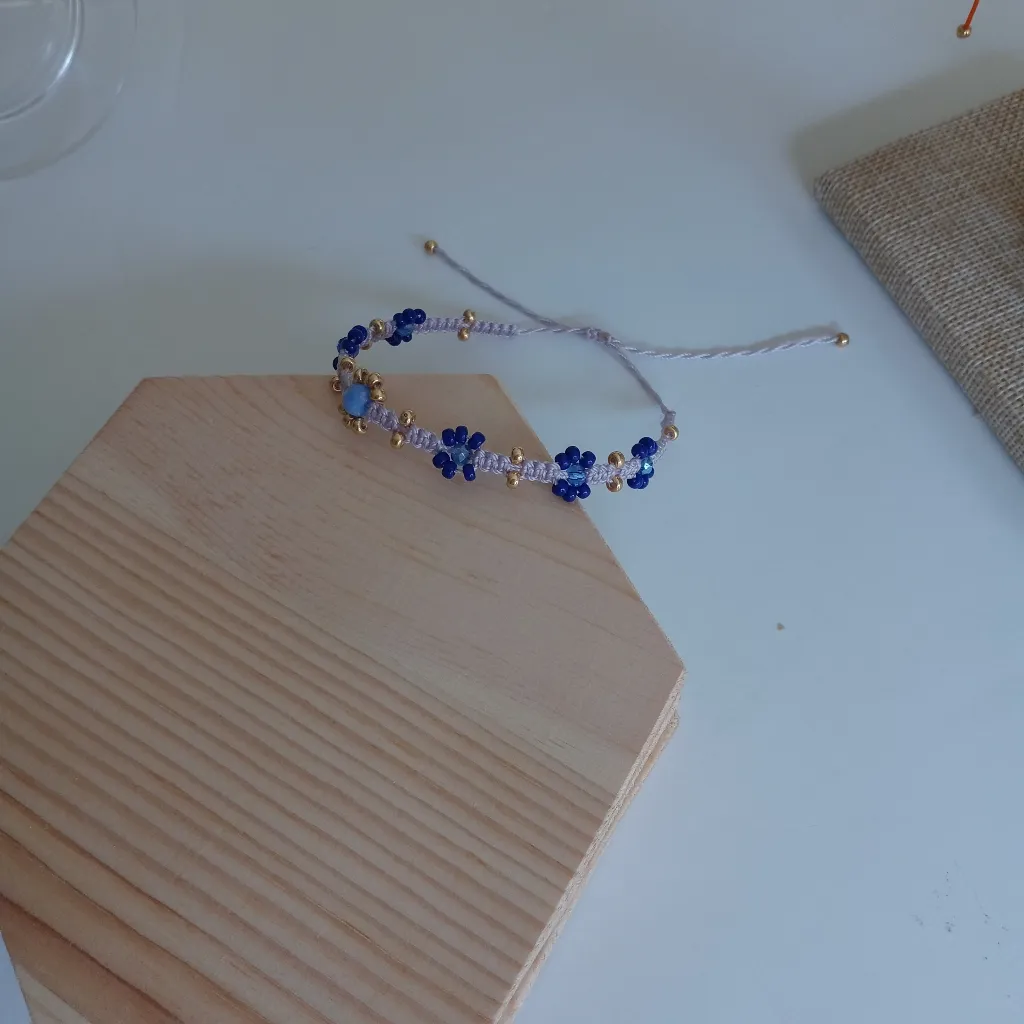 Bracelet Flower Hand Made Adjustable Blue - Image 5