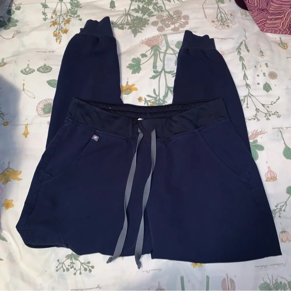 Zamora Jogger Scrub Pants™ Petite NAVY - Image 3