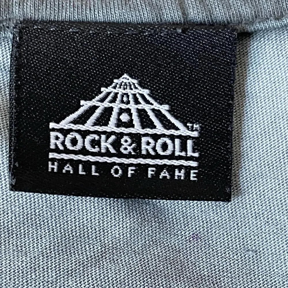 Rock & Roll Hall of Fame Ombré Grey Screen Print Short Sleeve T - Image 5