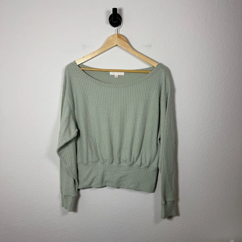 Spiritual Gangster Women’s Ballet Rib Banded Hem Pullover in Sage Green M - Image 5