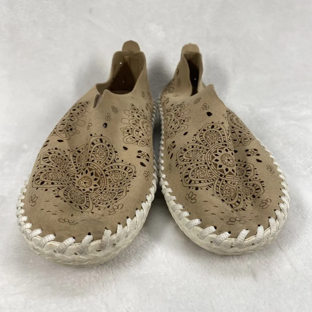 Bernie Mev‎ Women's, TWO9 Slip ON Comfort Leather Taupe Shoes Size 38 US 7.5 Brown - Image 2