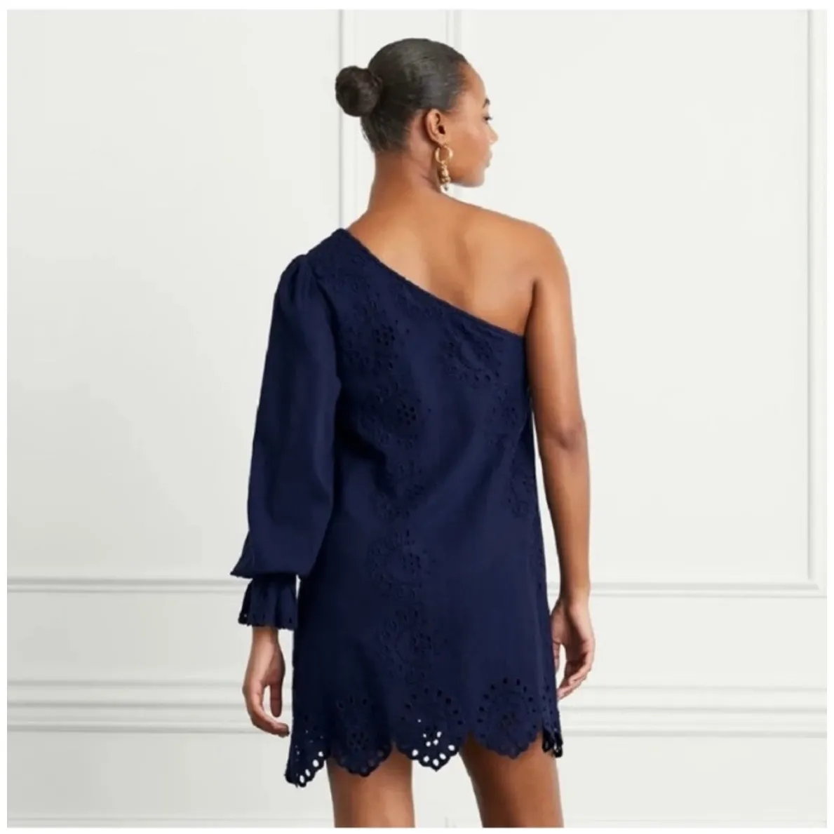 Hill House The Mila Eyelet One Shoulder Dress in White Linen Size M - Image 4