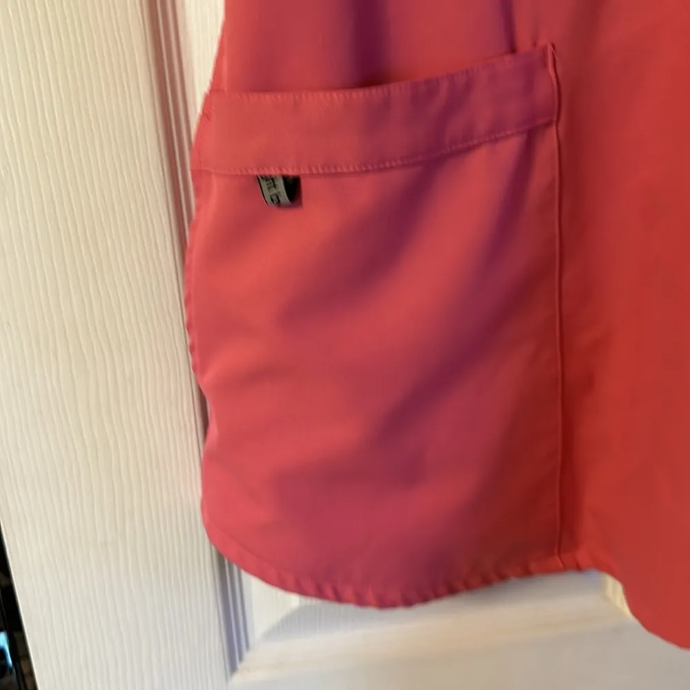 Ladies NWT scrub top Sz L Pink Size L - Image 2