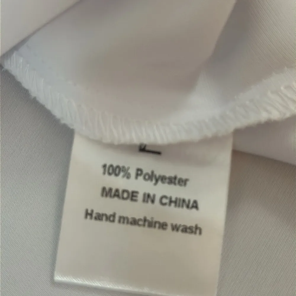 Fayenne V Neck Ruffle Short Sleeve Blouse Sz L White Size L - Image 9