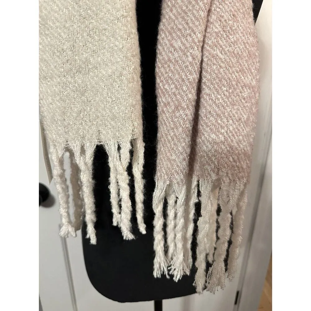 Gentle Fawn Scarf Large Size Pink/Oatmeal One Size Soft Fringe Bottom NEW - Image 2