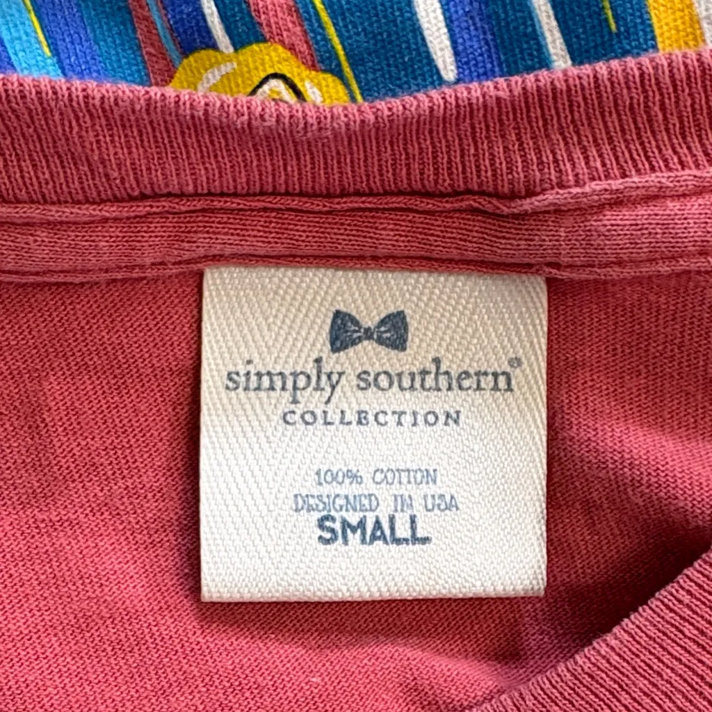 Simply Southern Red T-Shirt with Inspirational Graphic Size Small - Image 4