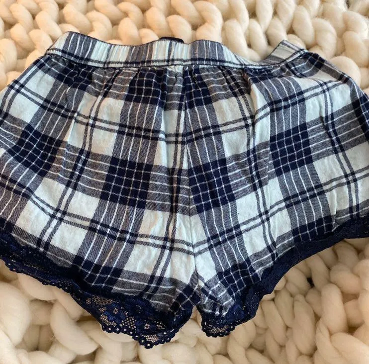 Aerie Plaid Shorts - Image 2