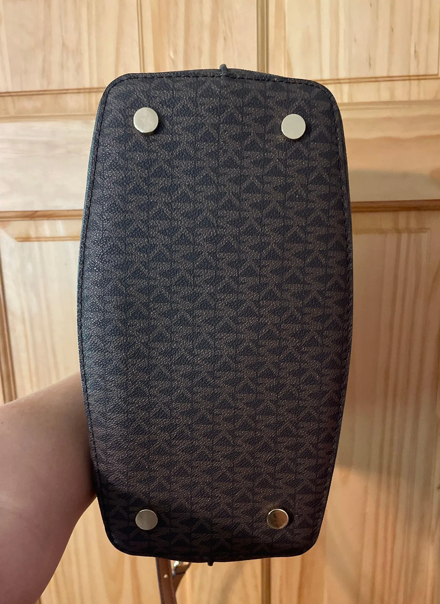 Michael Kors Leather Tote - Image 6