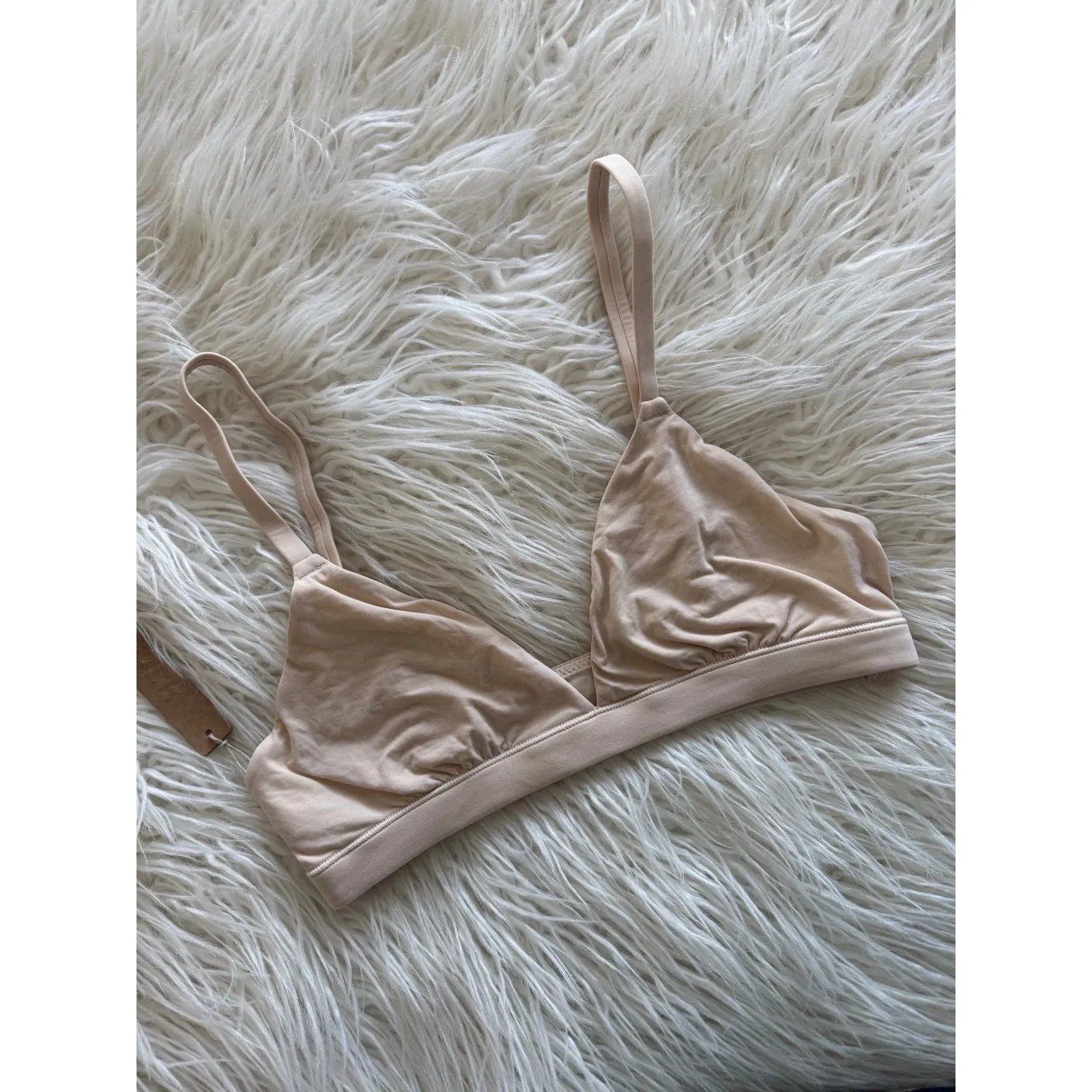 Skims Fits Everybody Triangle Bralette Sand Size Small - Image 3