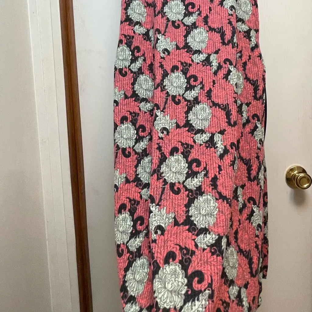 LulaRoe XS JOY sleeveless layering piece. - Image 8