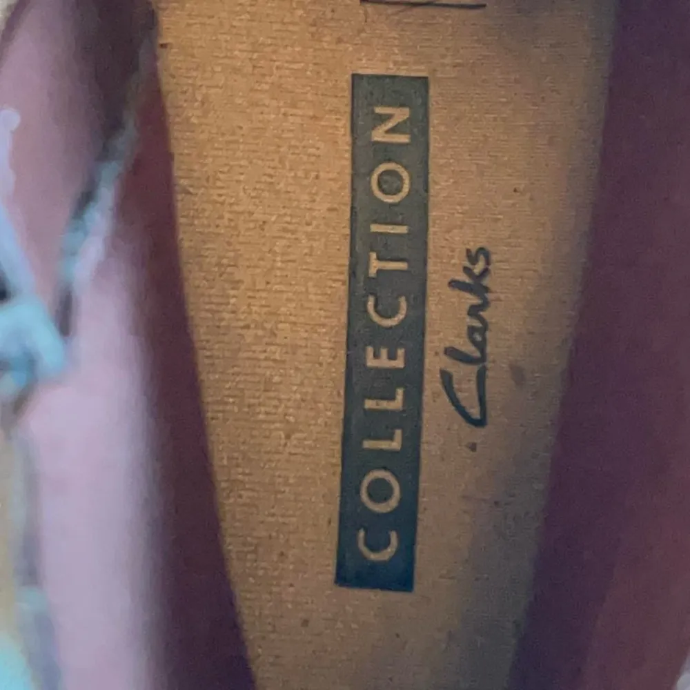 Clarks Tamitha Key Burgundy Suede Leather Chukka Boots | Women’s 7 - Image 8