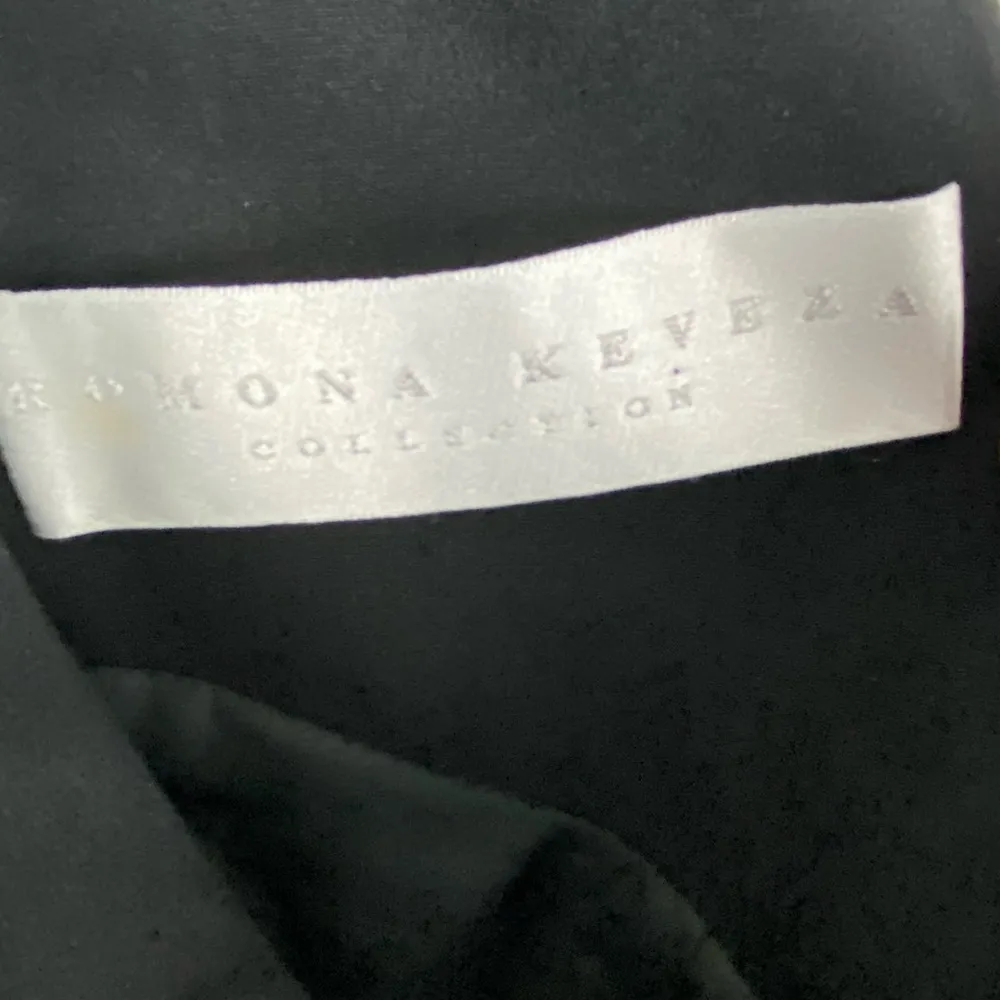 RAMONA KEVEZA COLLECTION Classic Black 100% Silk V - Image 3