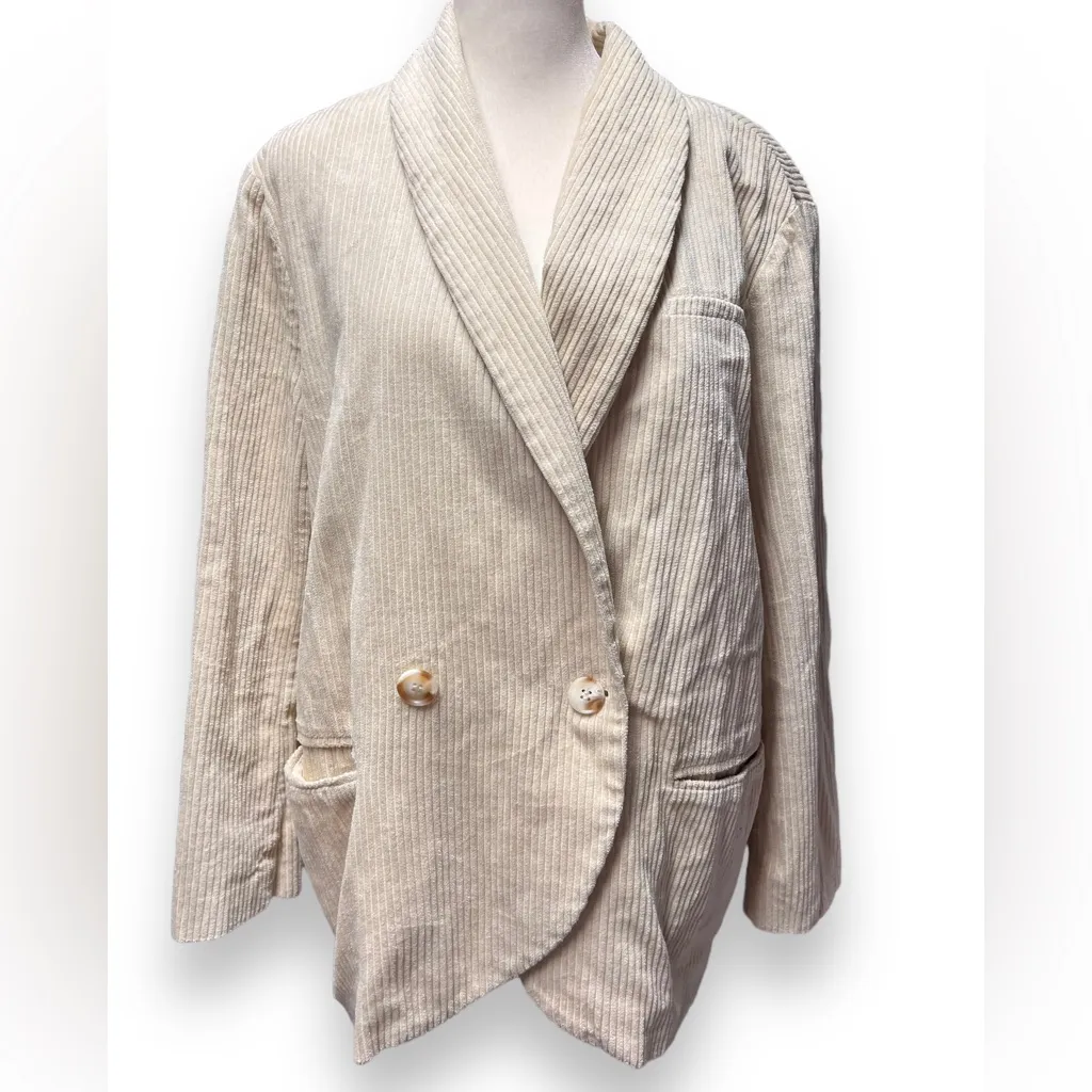 French Mauve Women's
Noreen Corduroy Blazer Beige size Xs - Image 8